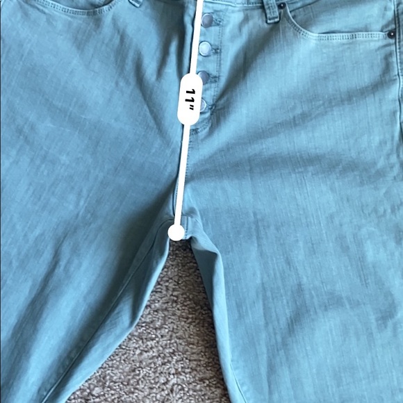 Universal Thread High Rise Cropped Jeans - Picture 6 of 10